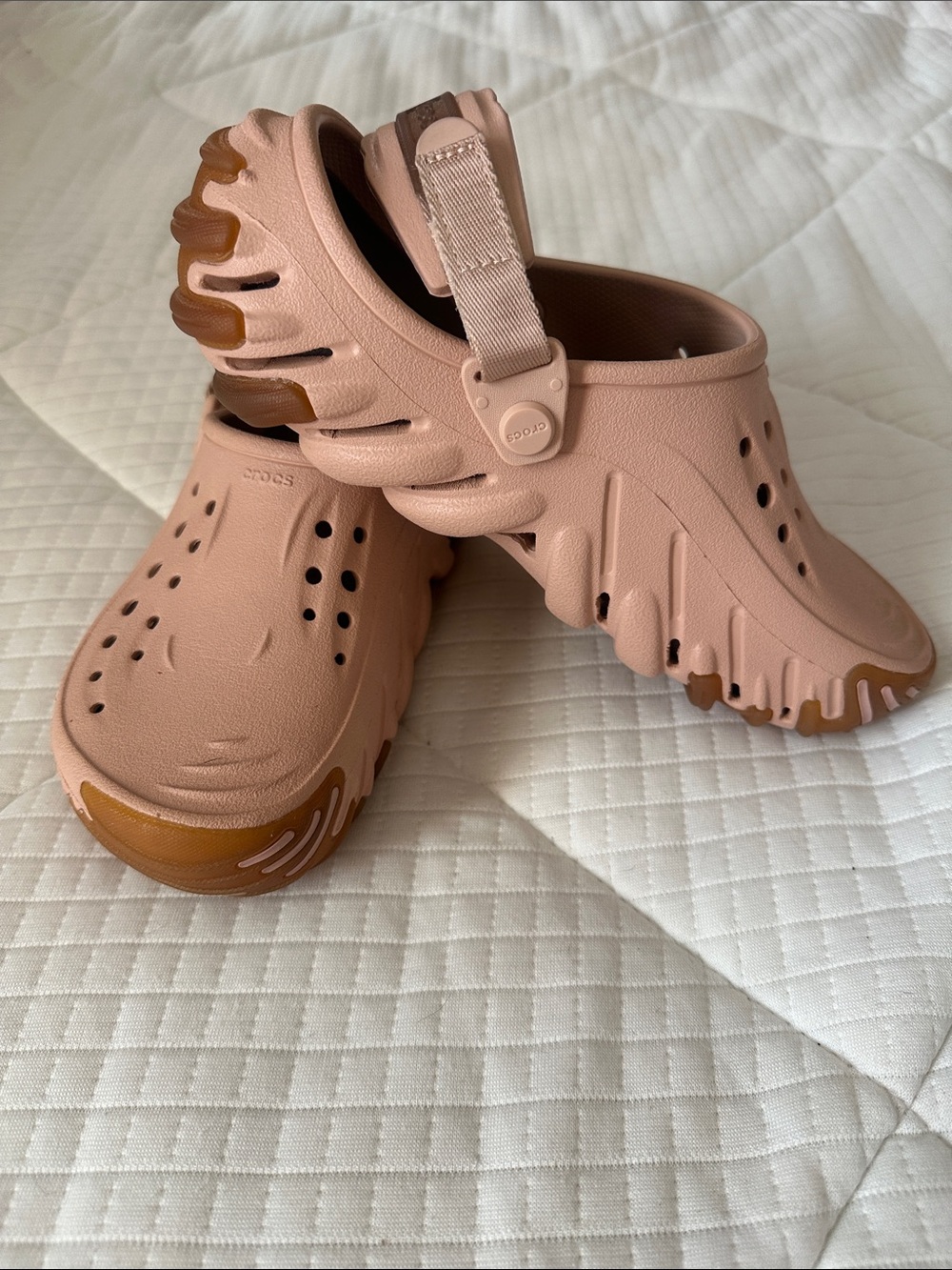 CROCS Echo Gum RO clog